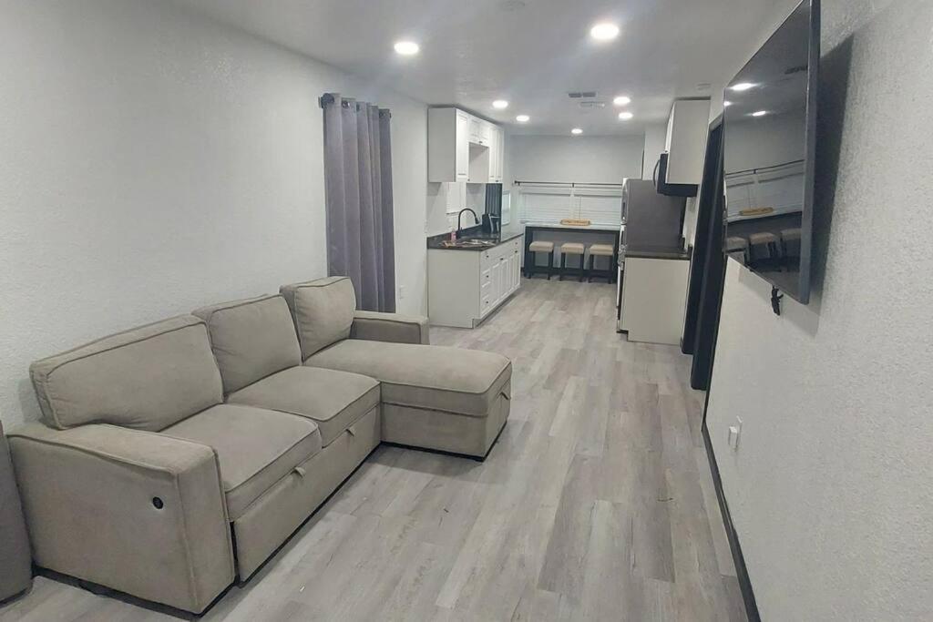 Bungalow Overlooking Lake Dora! Tavares Εξωτερικό φωτογραφία